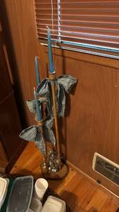 lot 2689 image: Wooden Spindle Candle Holder with Blue Tapers