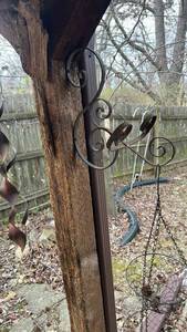 lot 2696 image: Decorative Metal Bird Feeder with Scroll Design