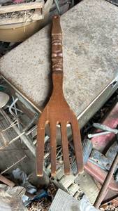 lot 2699 image: Hand-Carved Wooden Fork