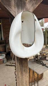 lot 2708 image: 1920��s chamber pot used as bird house