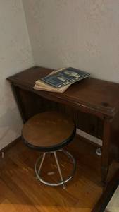 lot 2718 image: Mid-Century Piano Stool table and Sheet Music Collection
