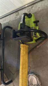 lot 8748 image: Poulan Woodsman 1800 Chainsaw
