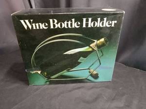 lot 4076 image: Decorative Wine Bottle Holder Stand