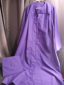 lot 4100 image: Purple Graduation Cap and Gown Set