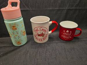 lot 3729 image: Holiday Themed Drinkware Set - Water Bottle and Christmas Mugs
