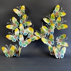 lot 37 image: Vintage Decorative Metal Butterfly Garden Art Made in Hong Kong