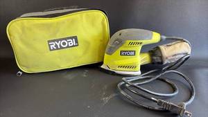 lot 39 image: Ryobi Electric Sander with Carrying Case - Working