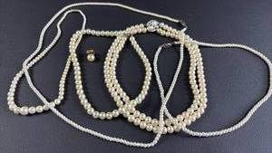 lot 93 image: Vintage Faux Pearl Jewelry Lot