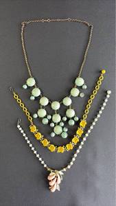 lot 98 image: (3) Vintage Necklaces
