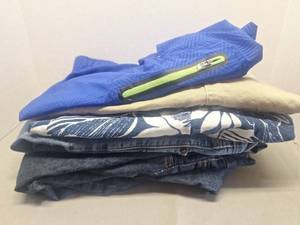 lot 122 image: Mixed Mens Jeans & Shorts