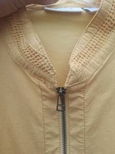 lot 124 image: Yellow Chicos Zip Up Utility Jacket Size 3
