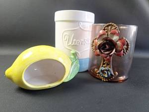 lot 193 image: Ceramic Utensil Holder,  Glass Cylinder wMetal Flower,  Lemon Sponge Holder