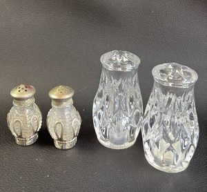 lot 205 image: Vintage Glass Place Setting and Crystal Table Salt and Pepper Shakers