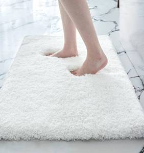 lot 56535 image: White Bathroom Rug 17x24 - Non-Slip Plush Small Bath Mat, Highly Absorbent & Ultra Soft Fluffy Floor Mat, Machine Washable for Shower and Tub - Retail $10