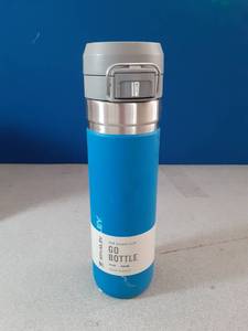 lot 76 image: Stanley Quick-Flip GO Water Bottle 24oz Blue - Retail $25