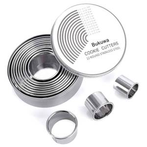 lot 62634 image: 12 Pieces Round Cookie Biscuit Cutter Set,Graduated Circle Pastry Cutters,188 Stainless Steel Cookie Cutters and Donut Cutter Ring Molds - Retail $10