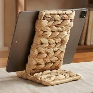 lot 62693 image: Handwoven Water Hyacinth Phone Stand for Desk, Mid-Century Cell Phone Holder, Sturdy Tablet Stand for Office, Cute Boho Home Decor (Natural, Standard) - Retail $20