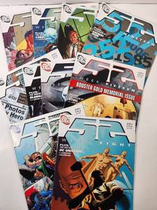 lot 106 image: DC Comics 52 Weekly Series Collection Bundle