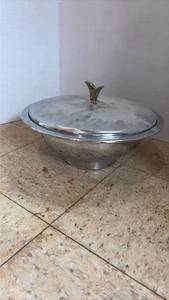 lot 5003 image: Silver Plated Covered Serving Bowl with Brass Finial