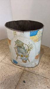 lot 5028 image: Decorative Metal Waste Basket with Patchwork Design