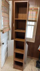 lot 5045 image: Tall Oak Wood Bookshelf with 6 Shelves