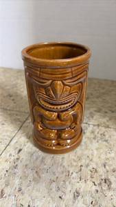 lot 5060 image: Ceramic Tiki Mug Brown Glazed Hawaii Souvenir