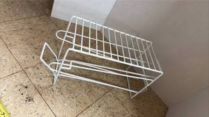 lot 5076 image: White Steel Soda Can Rack.
