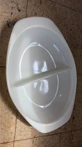 lot 5088 image: White Pyrex Ceramic Oval Baking Dish with Center Divider
