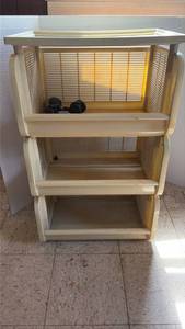 lot 5089 image: Plastic Stackable Small Self