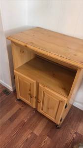 lot 5095 image: Pine Wood TV Stand Media Cabinet with Doors