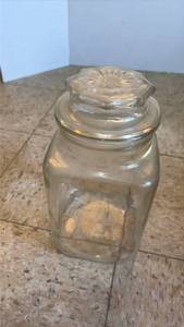 lot 5107 image: Clear Glass Canister Jar with Decorative Lid