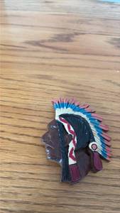 lot 5134 image: Native American Chief Head Wooden Brooch Pin