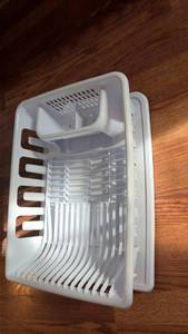 lot 5156 image: White Plastic Kitchen Dish Drying Rack with Utensil Holder