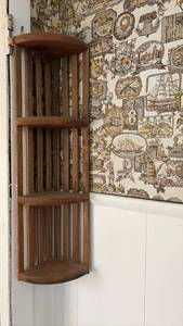 lot 5159 image: Wooden 4-Tier Corner Display Shelf