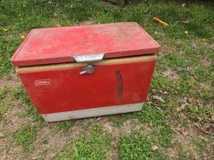 lot 7021 image: Coleman Red Metal Cooler Ice Chest