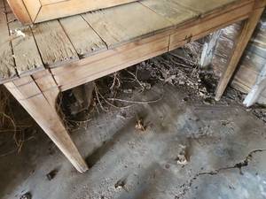 lot 7029 image: Vintage Wooden Kitchen Table - Needs TLC - Great Training Table for Restoring Vintage Furniture