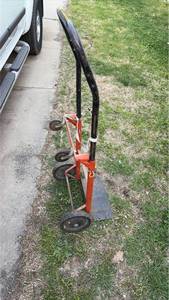 lot 7048 image: Industrial Two Wheel Hand Truck Dolly