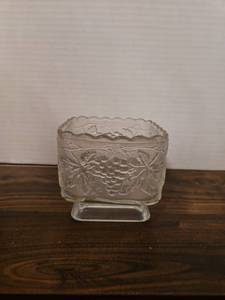 lot 53 image: Pressed Glass Grape Pattern Footed Bowl