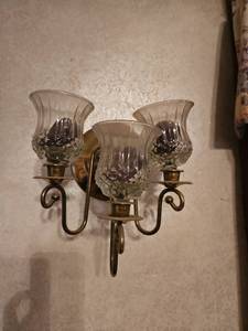 lot 55 image: Brass Crystal Glass Wall Sconce Set