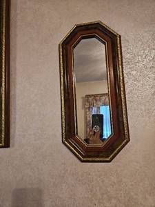 lot 59 image: Octagonal Wood Frame Wall Mirror with Gold Trim