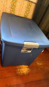 lot 3005 image: Sterilite 22 Gallon Storage Container with Lid