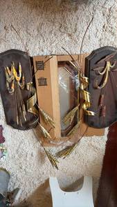 lot 3017 image: Mid Century Modern Metal Wheat Stalk Wall Art Sculpture Set