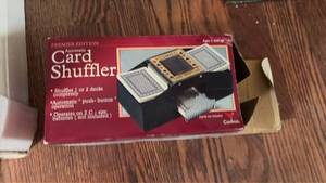lot 3035 image: Premier Edition Automatic Card Shuffler