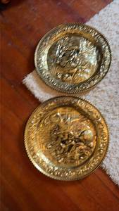 lot 3052 image: Decorative Brass Plates with Religious Scenes