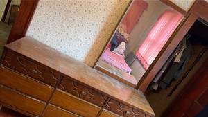 lot 3061 image: Mid-Century Modern Wood Dresser with Mirror and Geometric Pattern Drawers