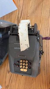 lot 3090 image: Remington Rand Adding Machine Calculator