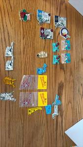 lot 3111 image: US State Refrigerator Magnet Collection