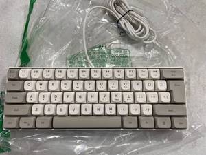 lot 1659 image: Minimalist USB Keyboard