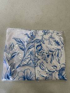 lot 1690 image: Blue and White Chinoiserie Dish Towels Set - Set of 2, Blue and White Kitchen Decor, Chinoiserie Decor, Preppy Cross Blue Bow Chinoiserie Kitchen Towels Hand Towels 16x24
