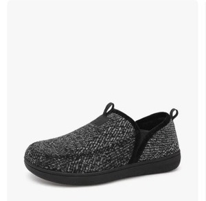 lot 1756 image: Lelsflt Mens Slippers Wide Shoes Black Patte rn Size 10